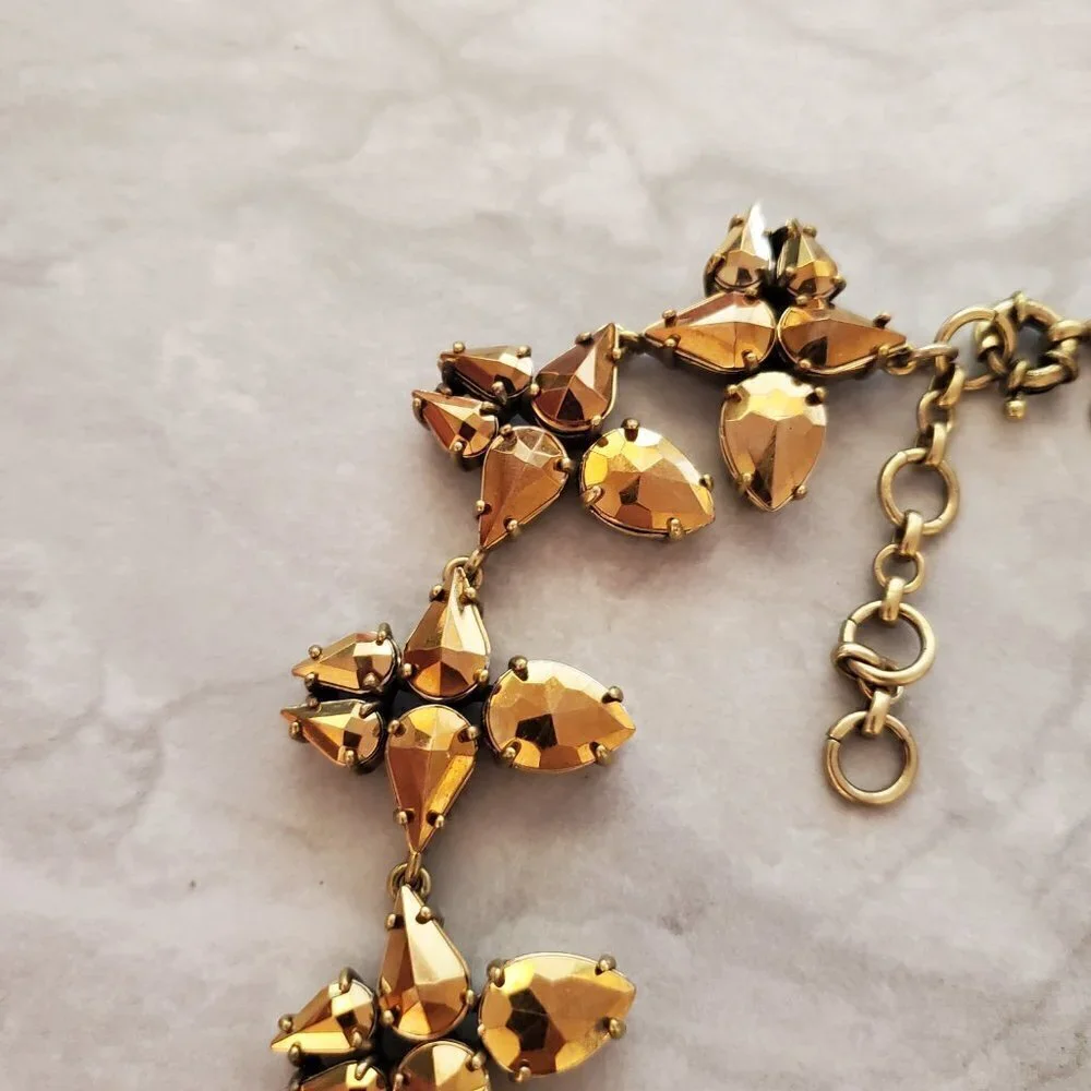 ✨ J.Crew Gold Rhinestone Crystal Cluster Statement Necklace ✨